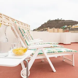 Homeforguest New Duplex With Rooftop Next To Cathedral Apartamento
