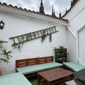 Casona Gildana: Historia, Patrimonio/e-working Сasa de vacaciones